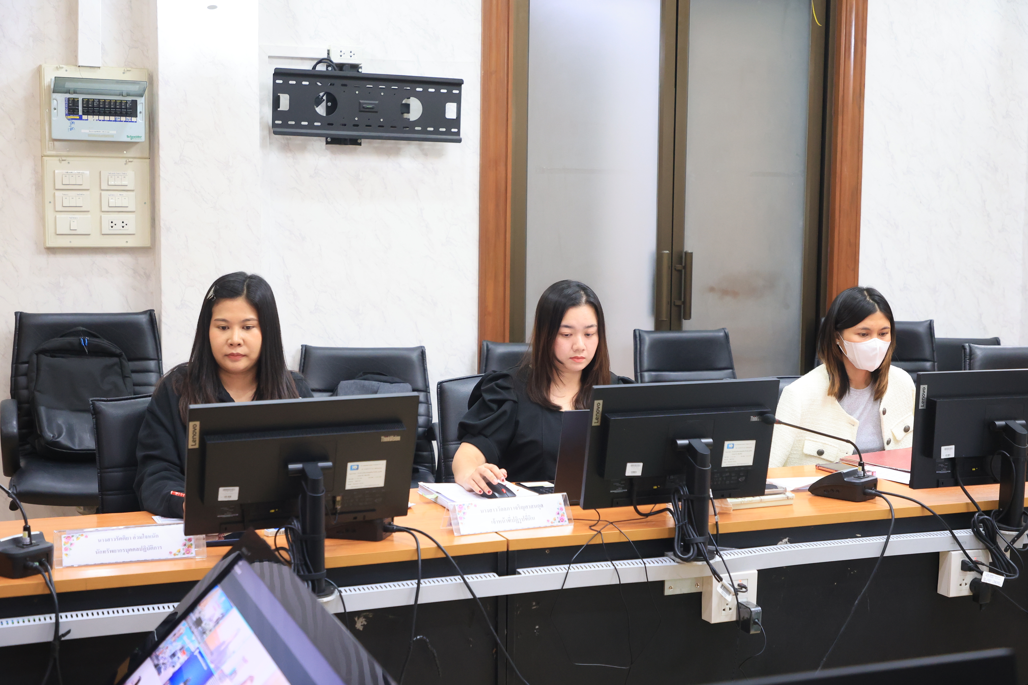 title - ส.ป.ก. ประชุมสร้างความรู้ความเข้าใจ หลักเกณฑ์ และวิธีการประเมินการปฏิบัติงานของพนักงานราชการทั่วไป ในสังกัด ส.ป.ก.